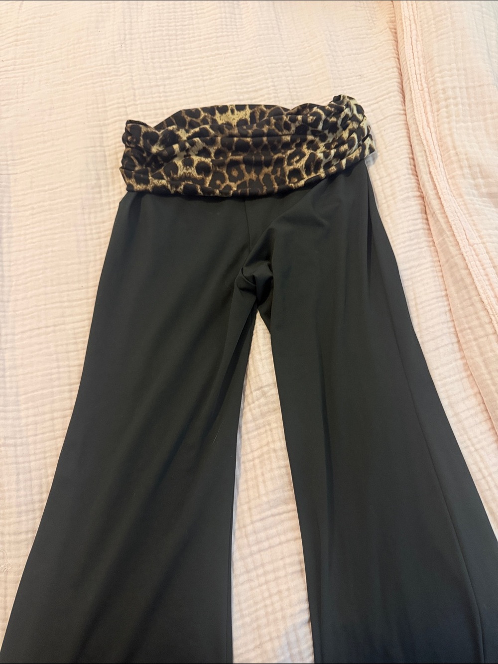 SHEIN Black Boot Cut & Flare Pants with Leopard Foldover Waistband